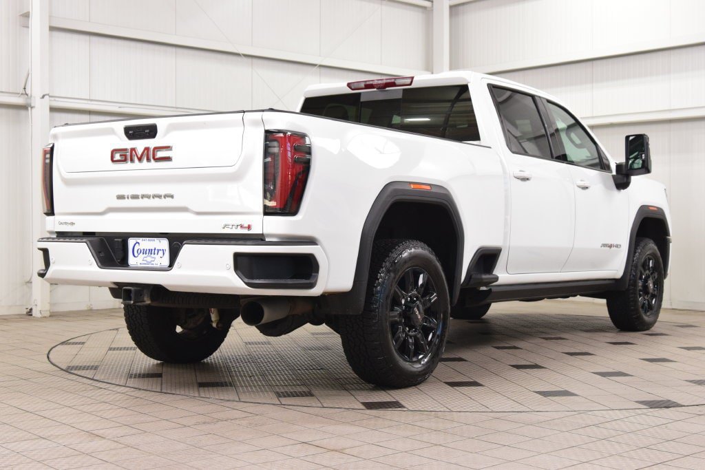 Used 2024 GMC Sierra 2500 AT4 w/ AT4 Premium Plus Package AWD/4WD image 8