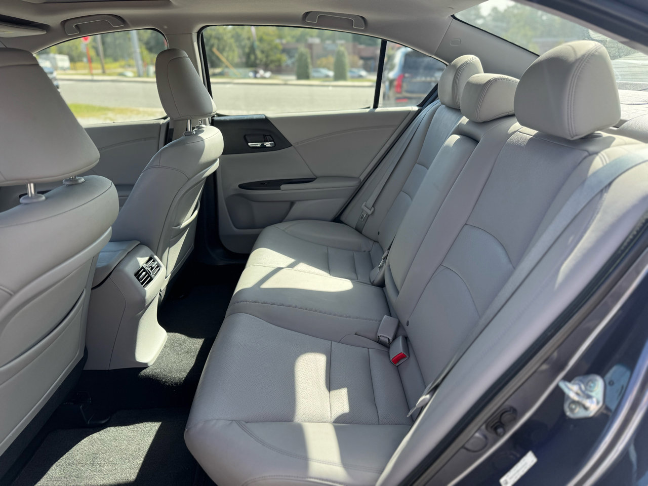 Used 2013 Honda Accord Touring image 19