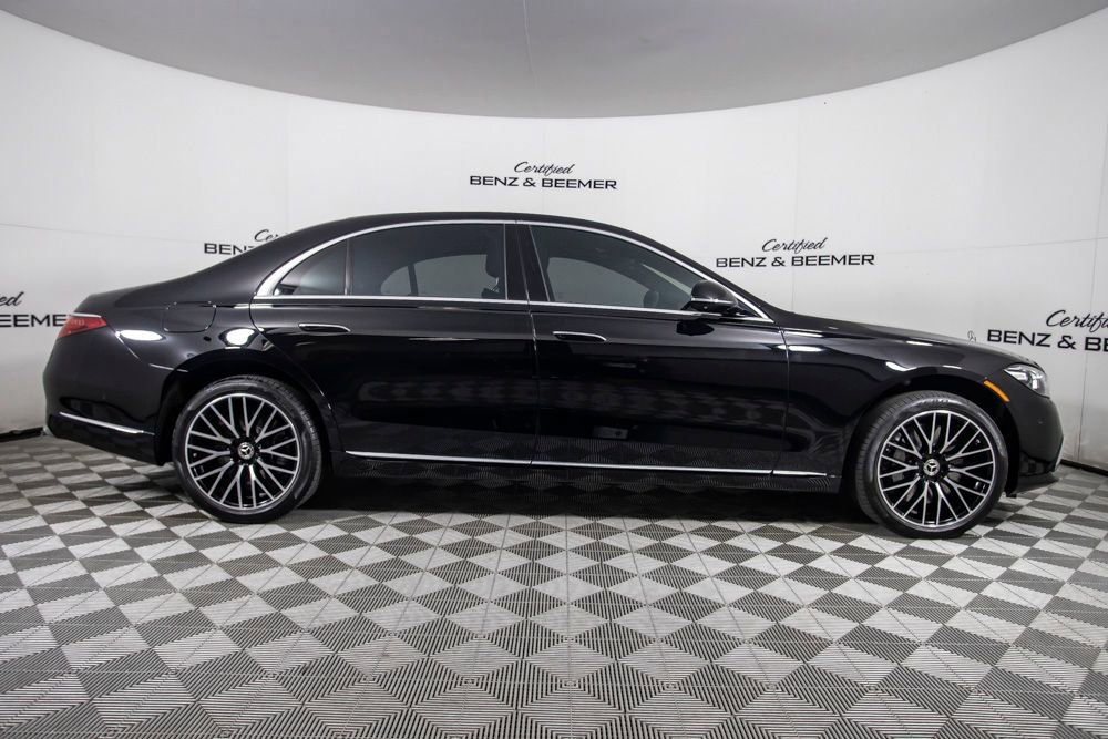 Used 2023 Mercedes-Benz S 580 4MATIC Sedan image 4