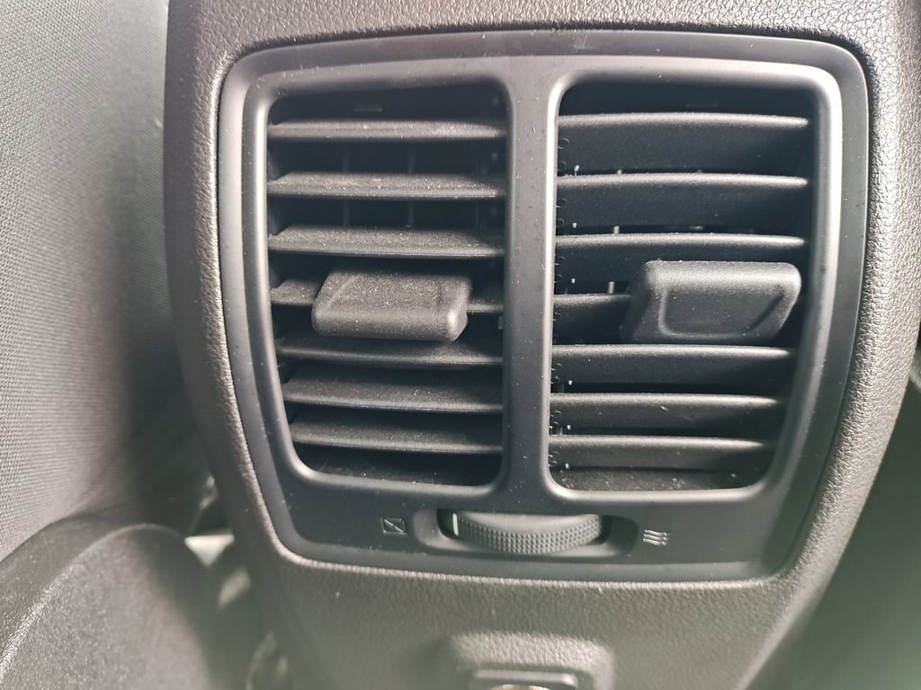 Used 2019 Ford Escape SE image 34