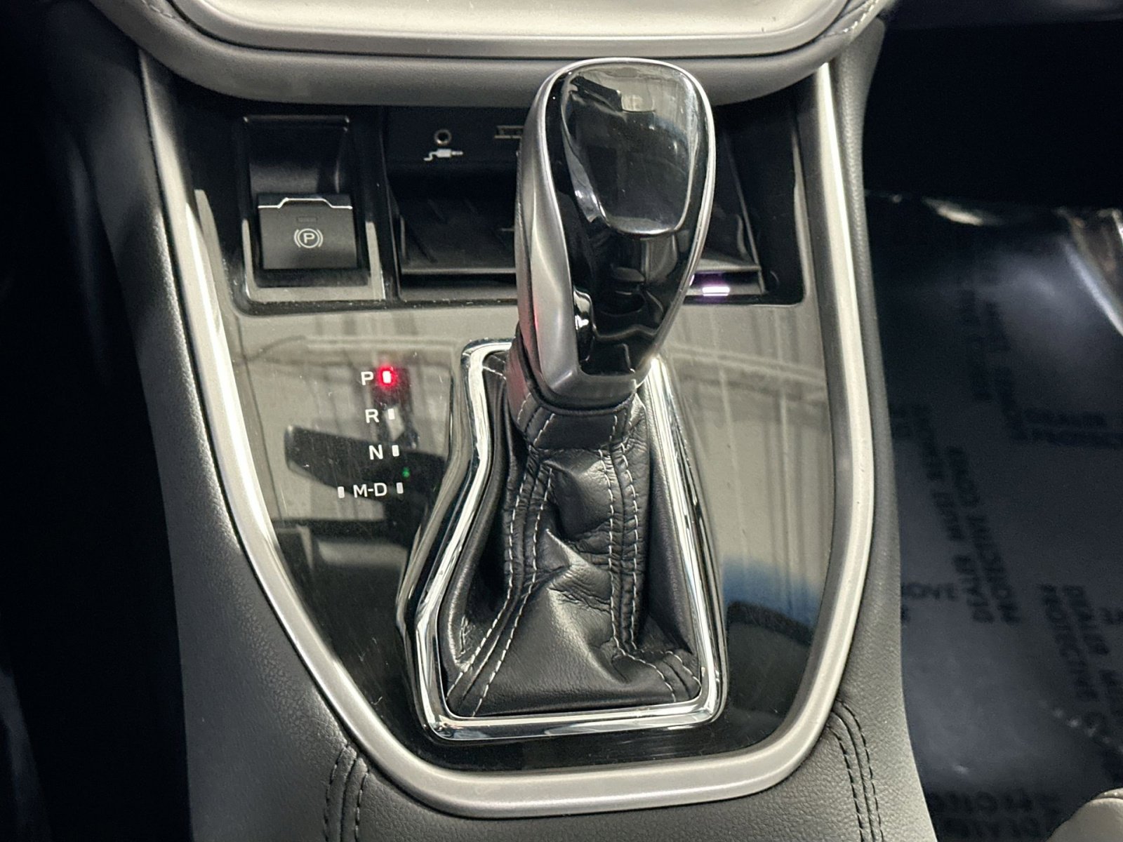 Used 2020 Subaru Outback Limited image 32