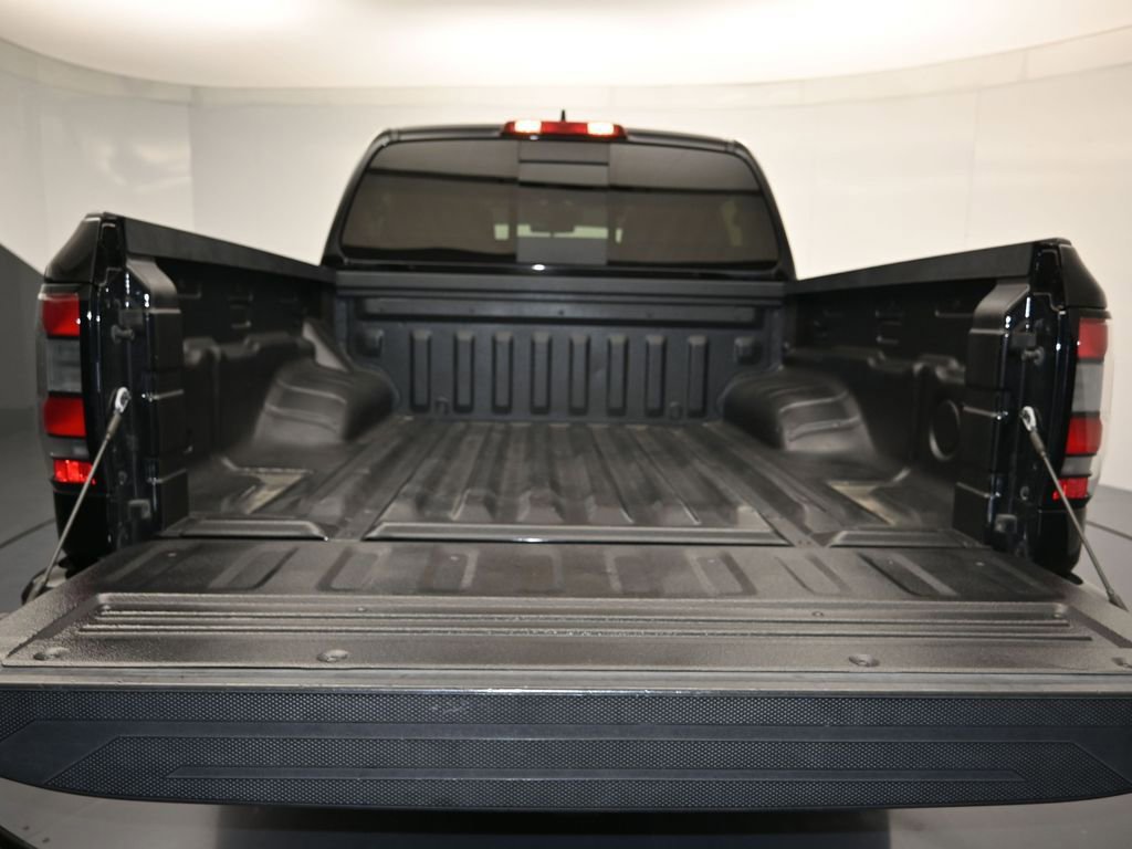 Certified 2023 Nissan Frontier Pro-X w/ Tow Package RWD image 24