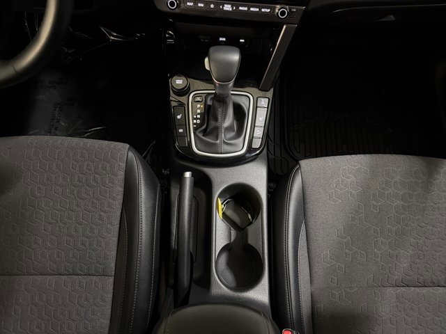 Used 2025 Kia Seltos S image 33