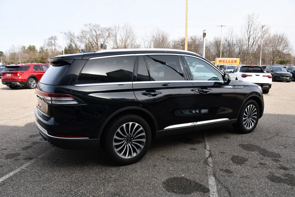 Used 2022 Lincoln Aviator Reserve w/ Equipment Group 201A image 7
