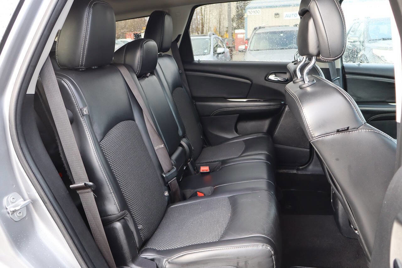 Used 2019 Dodge Journey Crossroad image 19