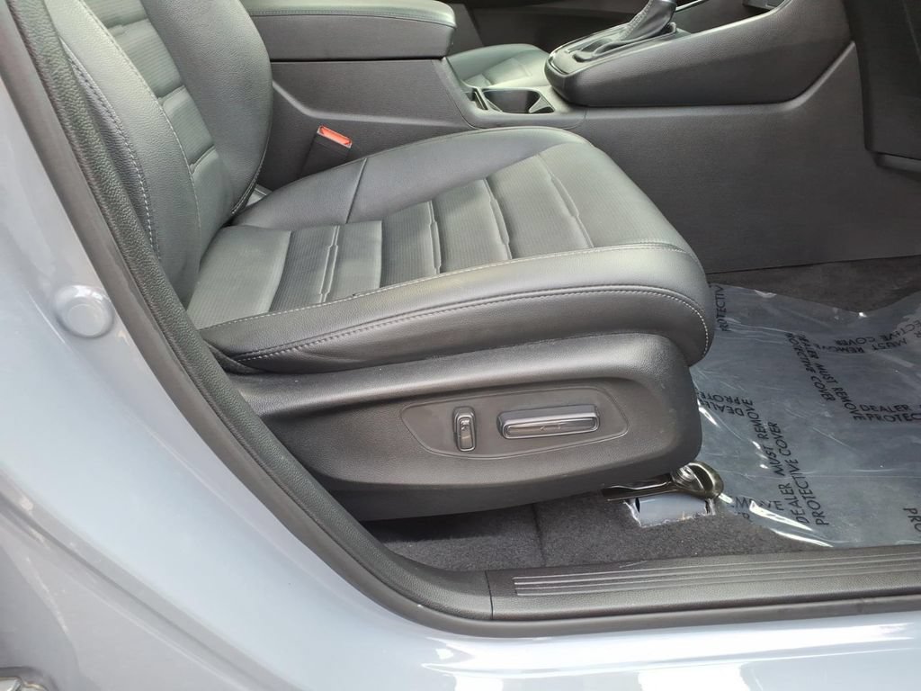 Certified 2026 Honda CR-V EX-L image 12