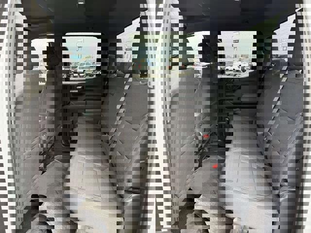 Used 2020 Chevrolet Silverado 1500 LT w/ LT Value Package image 12