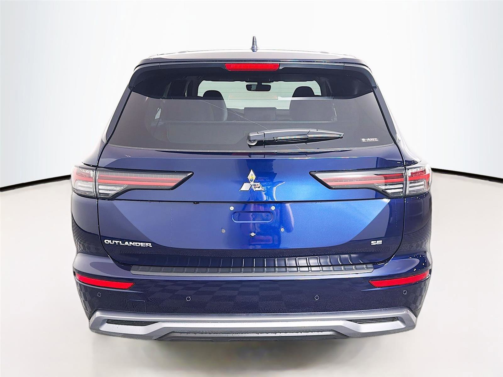 New 2026 Mitsubishi Outlander Ralliart image 6