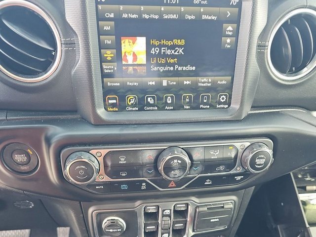 Used 2021 Jeep Wrangler Unlimited Sahara image 6