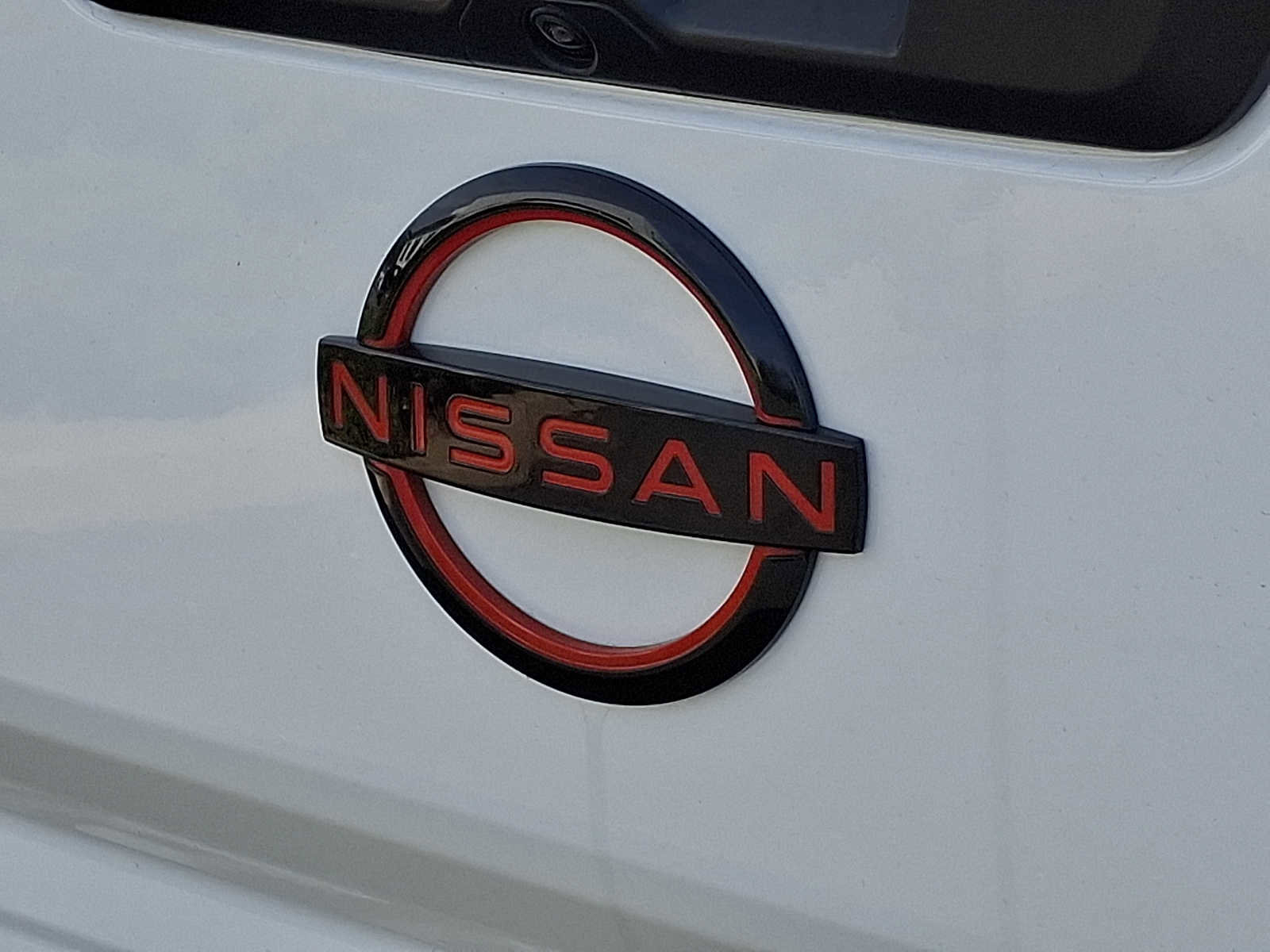Used 2024 Nissan Frontier PRO-4X w/ Off-Road Protection Package image 29