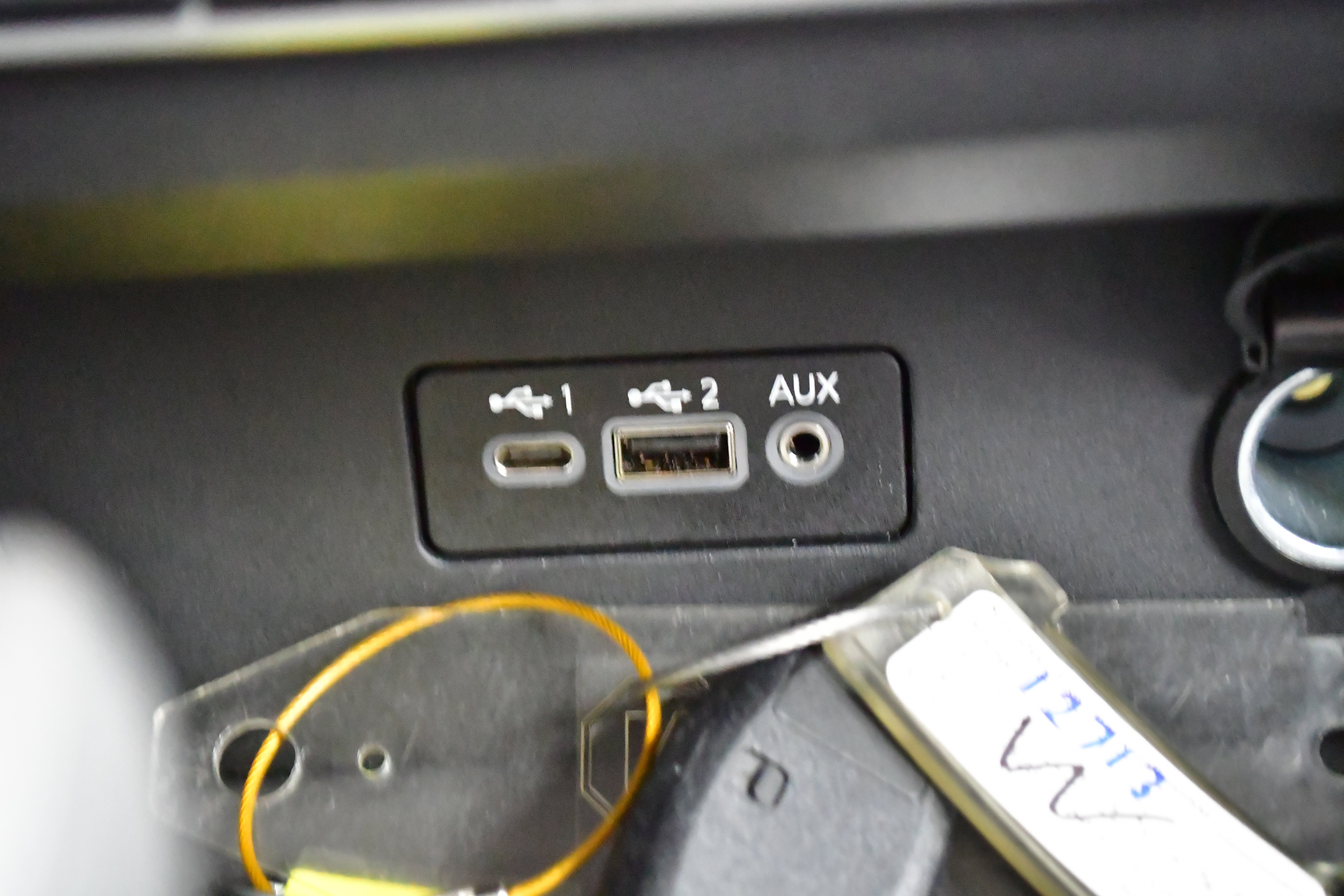 Used 2025 Nissan Altima 2.5 SV image 25