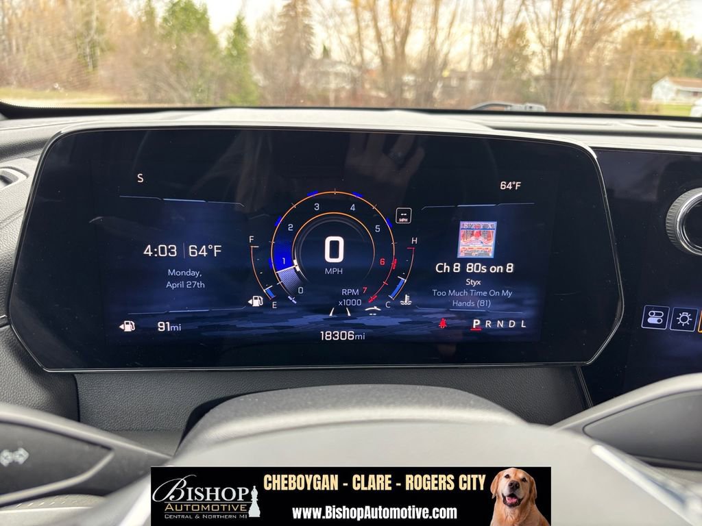 Used 2024 Chevrolet Traverse LT w/ Midnight/Sport Edition FWD image 21