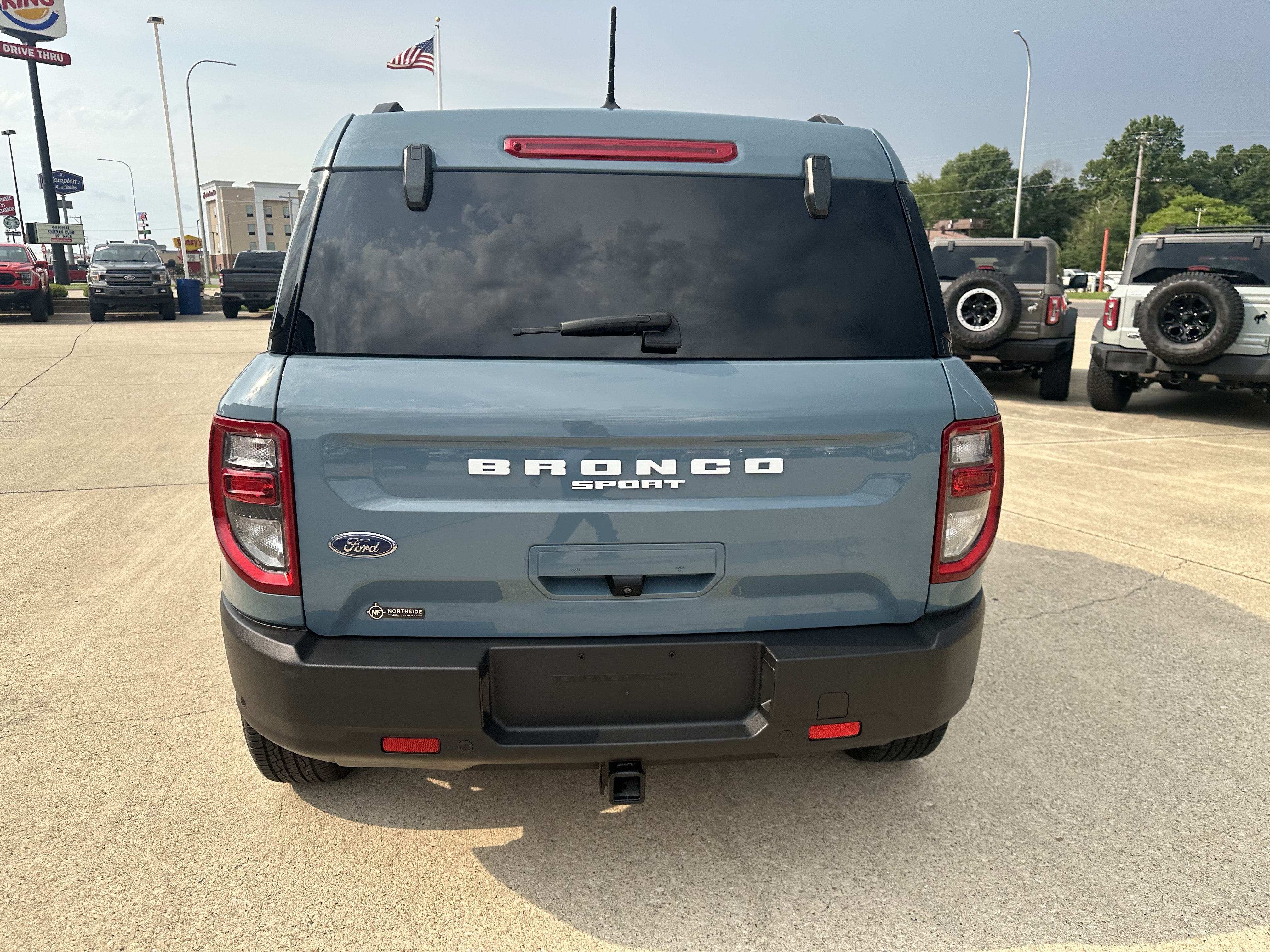 Used 2022 Ford Bronco Sport Big Bend w/ Convenience Package AWD/4WD image 3