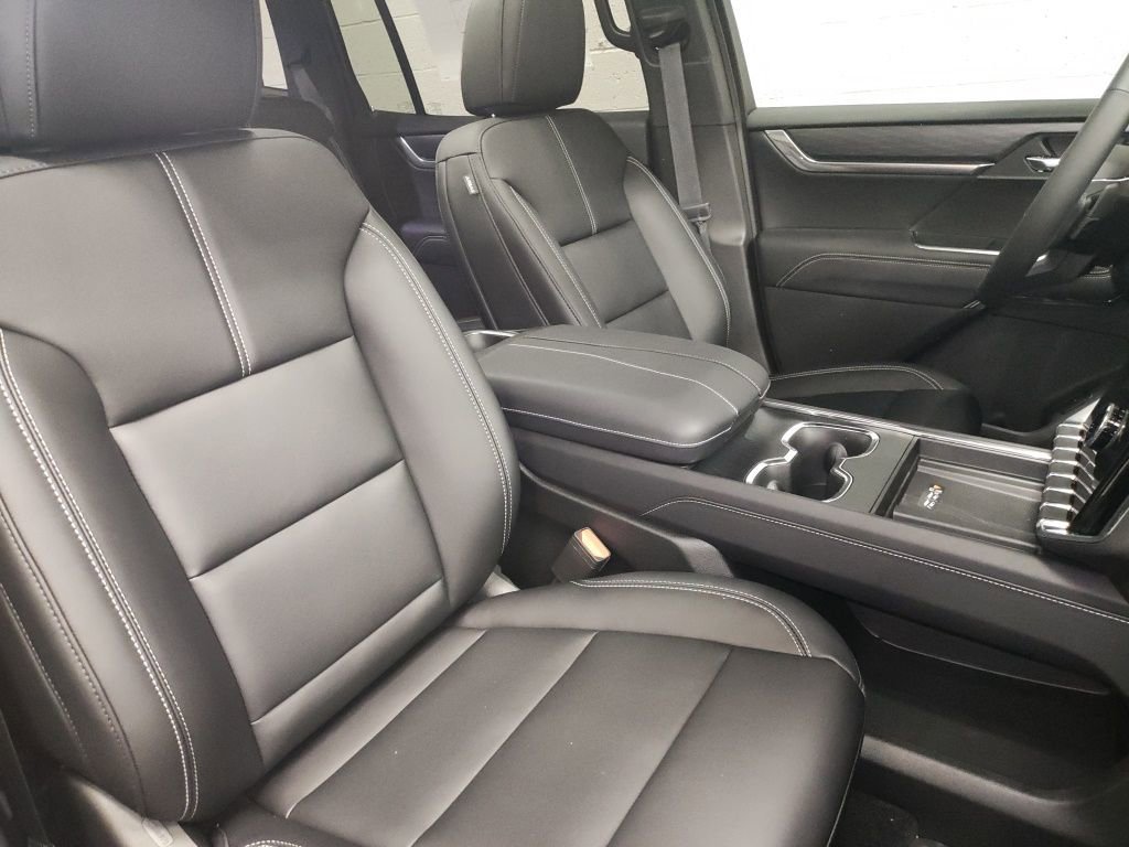 New 2026 GMC Acadia Elevation w/ Black Edition image 9