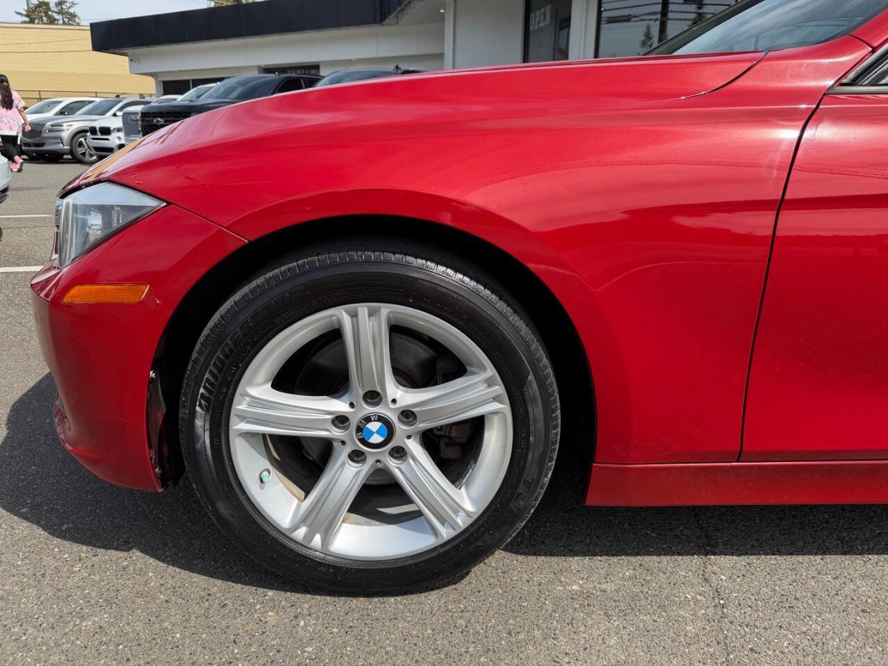 Used 2014 BMW 320i Sedan RWD image 12