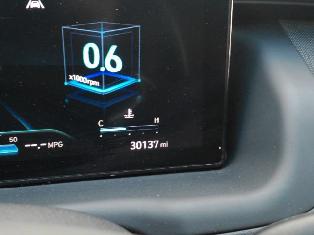 Used 2022 Hyundai Tucson Limited AWD/4WD image 39