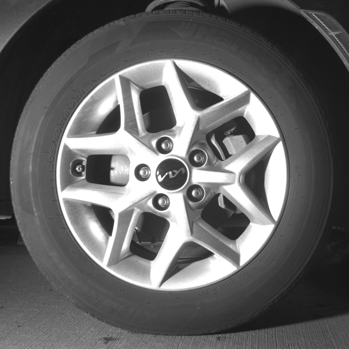 Used 2025 Kia Soul LX w/ LX Technology Package image 13