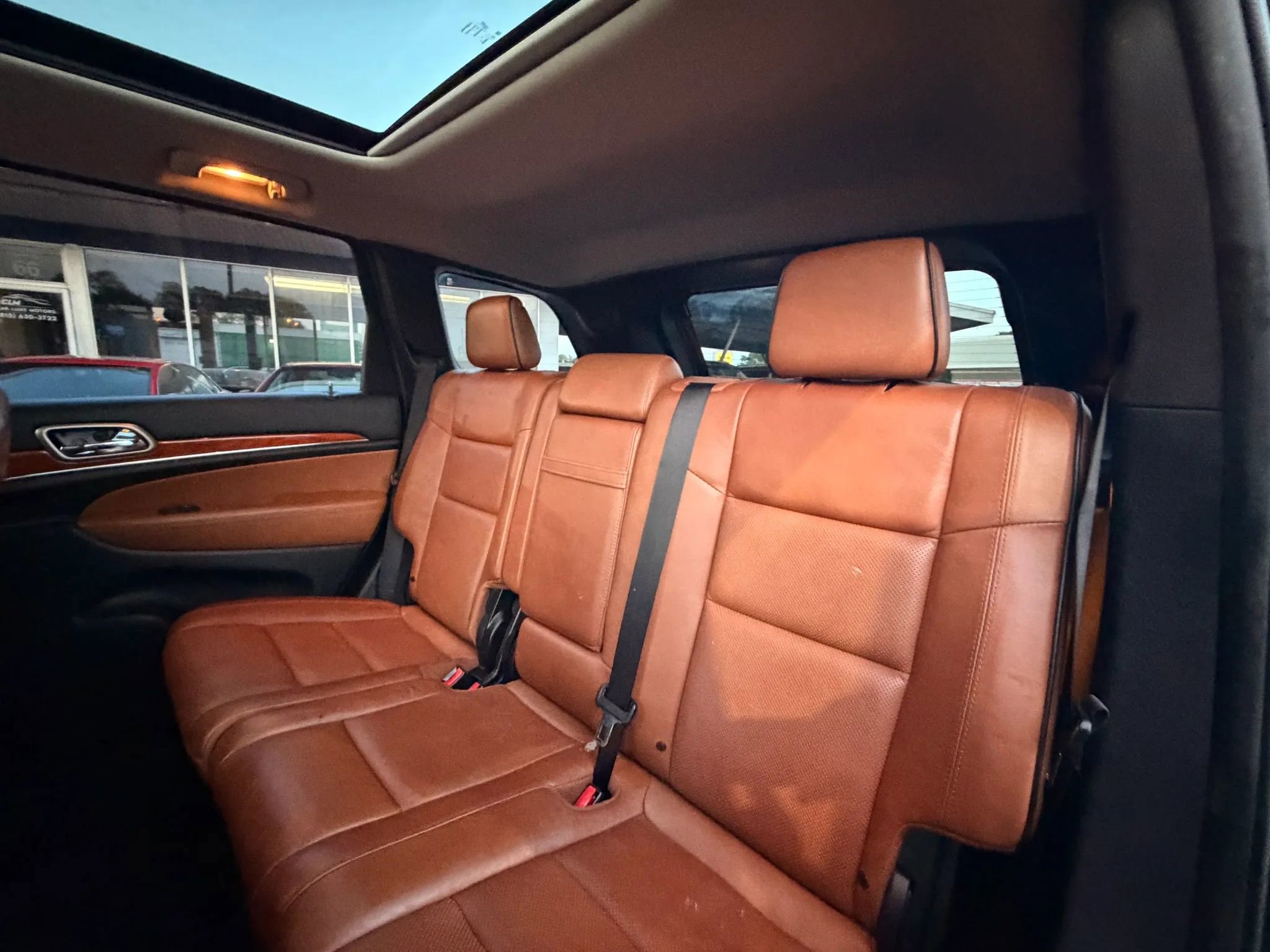 Used 2013 Jeep Grand Cherokee Overland AWD/4WD image 14