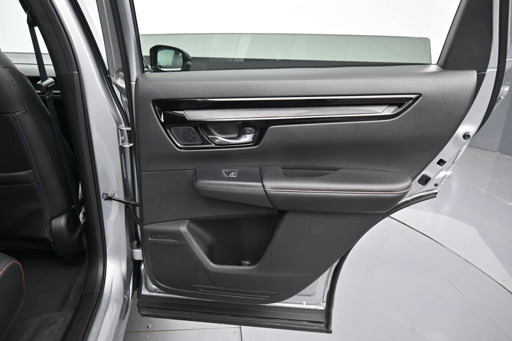 Certified 2025 Honda CR-V Sport Touring image 38