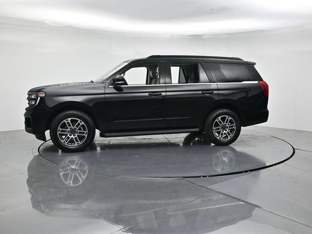 Used 2025 Ford Expedition Active AWD/4WD image 7