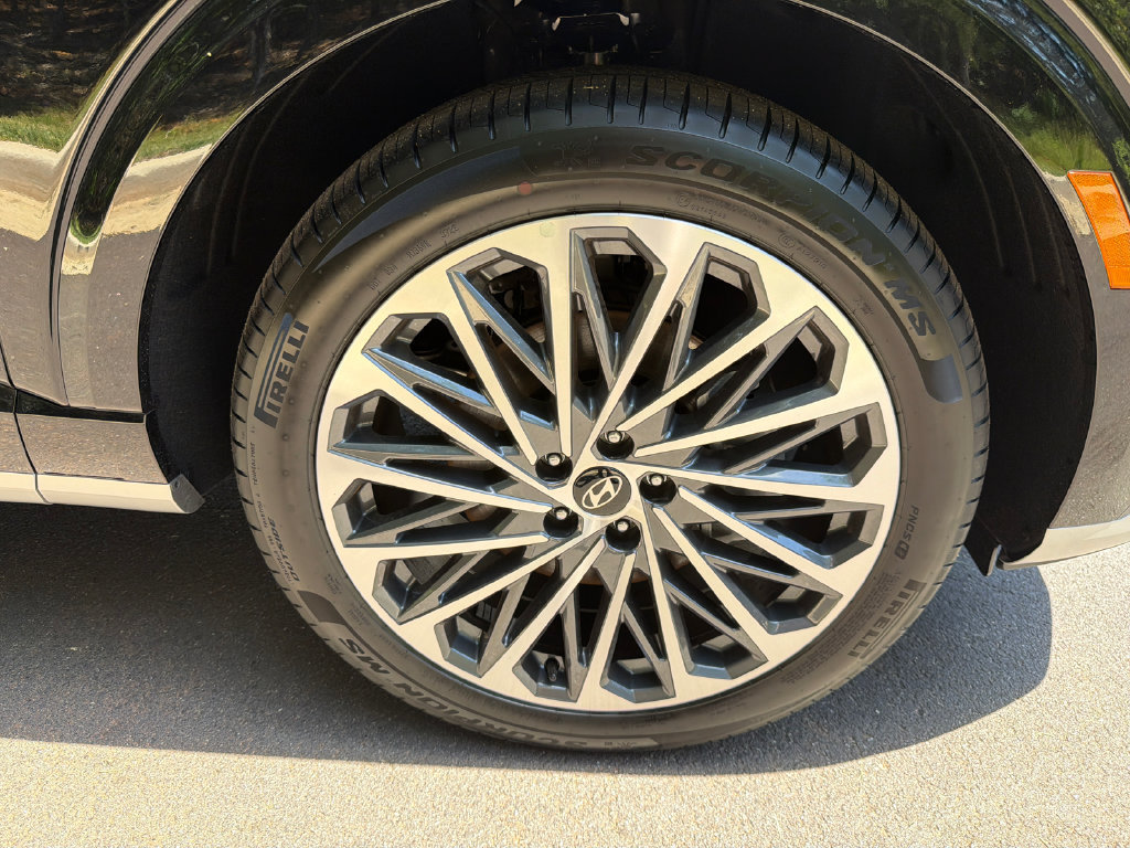 New 2026 Hyundai Palisade Calligraphy AWD/4WD image 13