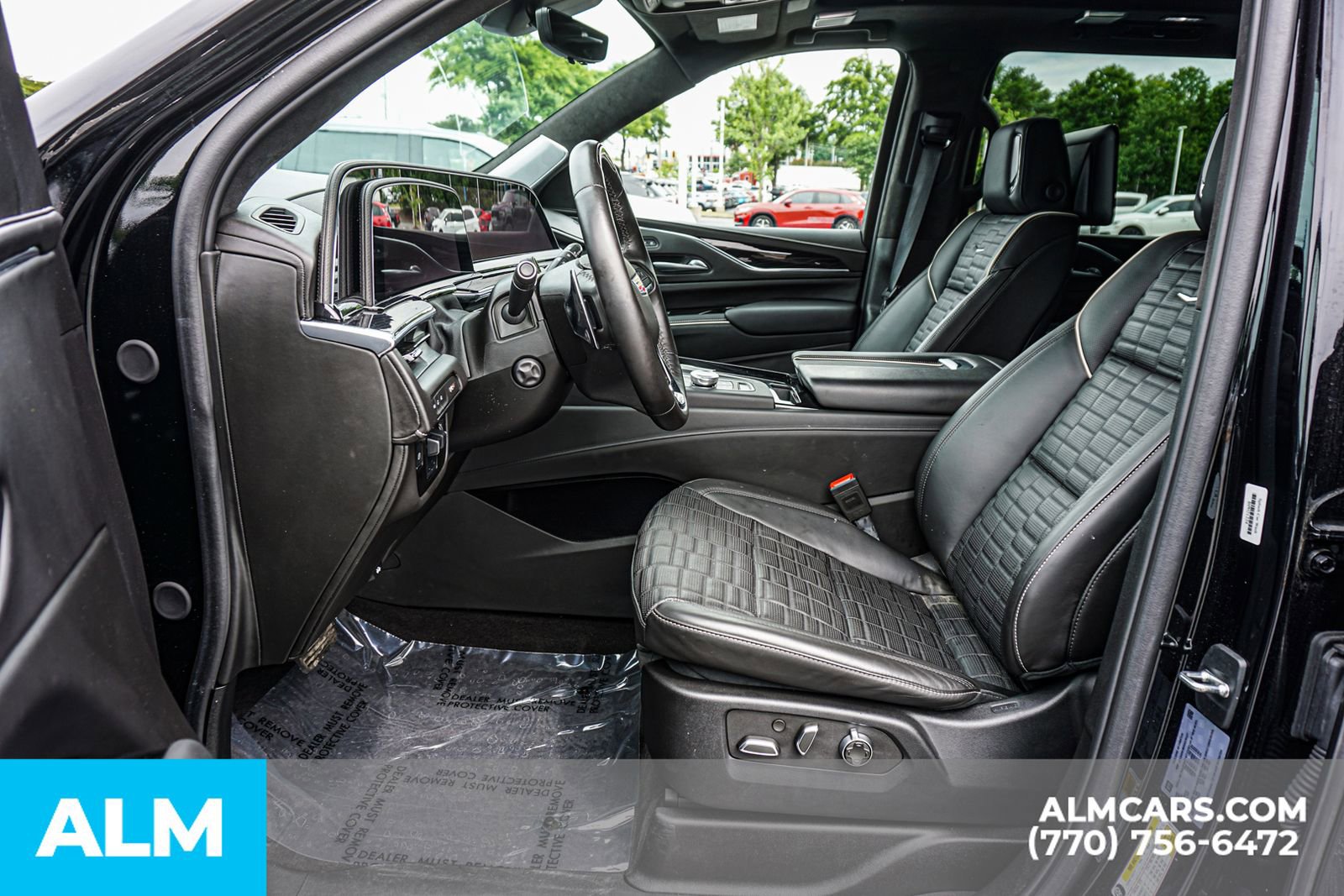 Used 2024 Cadillac Escalade ESV V AWD/4WD image 22