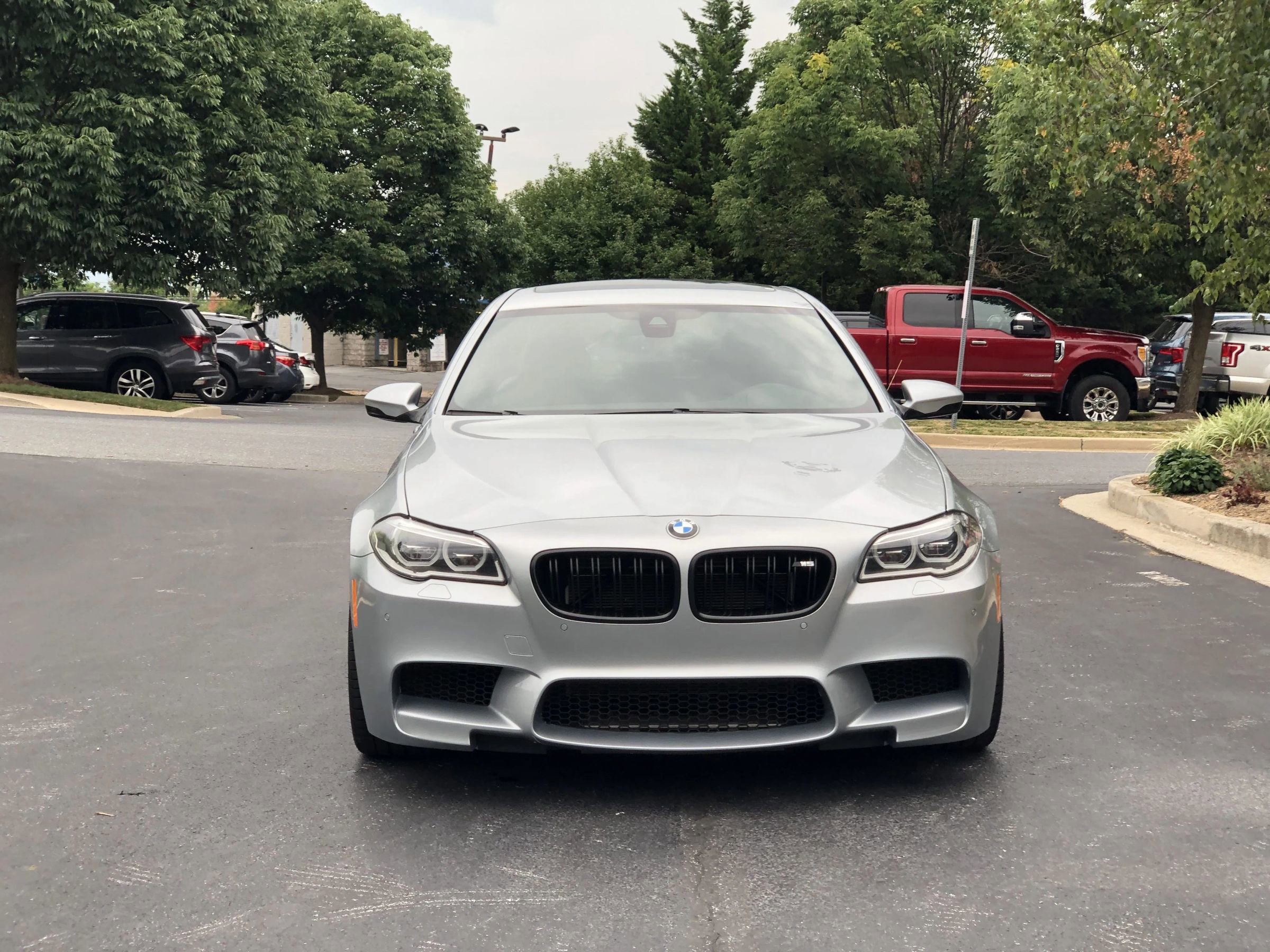 Used 2016 BMW M5 image 3