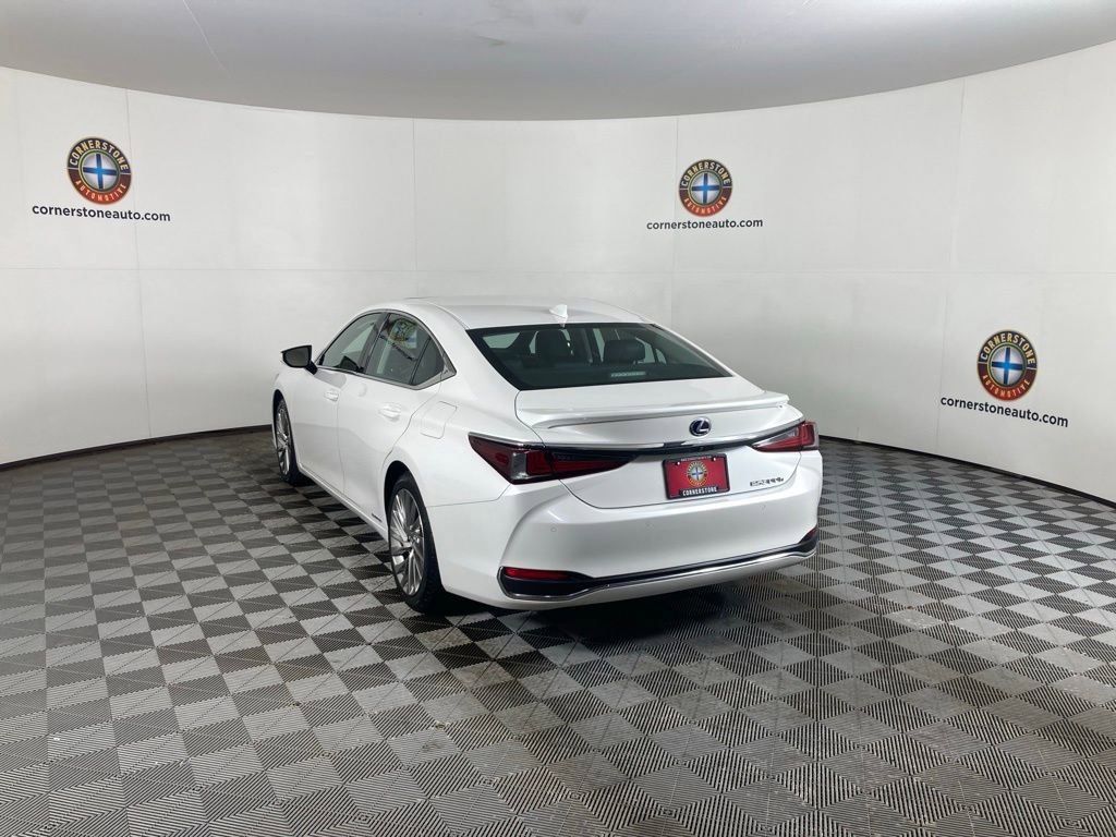 Used 2019 Lexus ES 300h 300h Luxury image 20