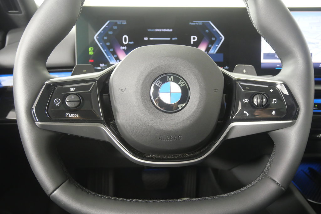 Used 2027 BMW 530i RWD image 22