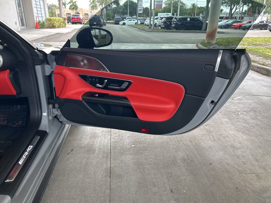 Used 2022 Mercedes-Benz SL 63 AMG 4MATIC image 39