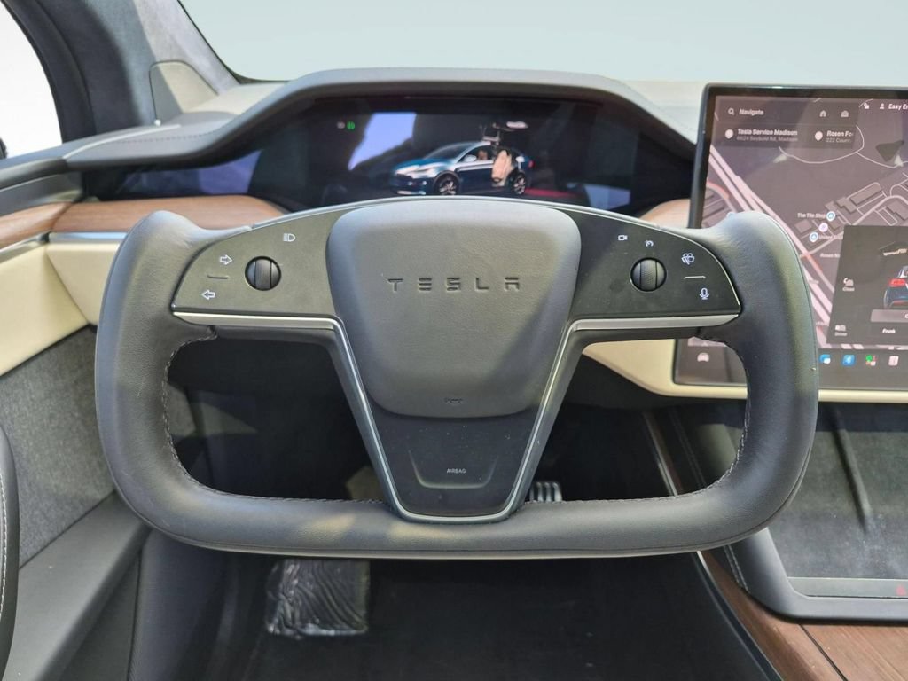 Used 2022 Tesla Model X AWD/4WD image 16