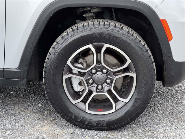 Used 2022 Jeep Grand Cherokee Trailhawk image 25
