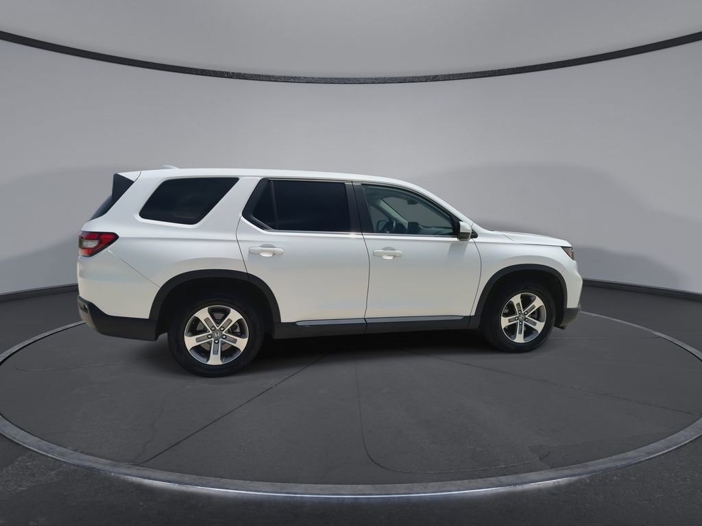Used 2023 Honda Pilot EX-L image 9