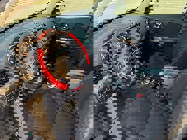 Used 2017 Jeep Cherokee Latitude w/ Comfort/Convenience Group image 10