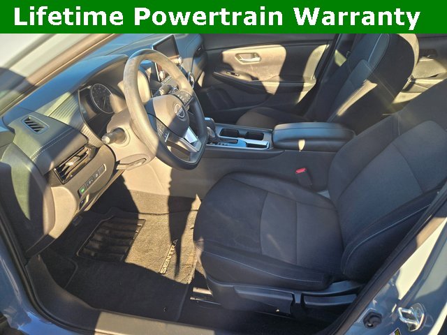 Used 2024 Nissan Sentra SV image 6