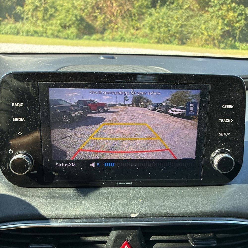 Used 2021 Hyundai Santa Fe SEL image 10