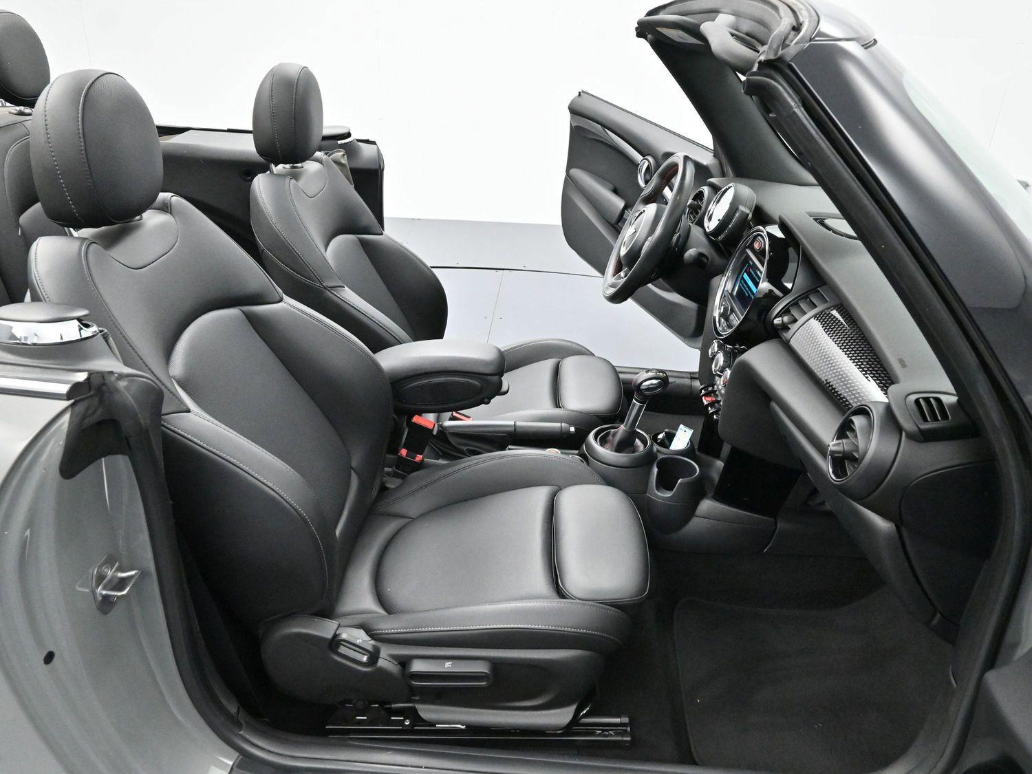 Used 2019 MINI Cooper S image 27