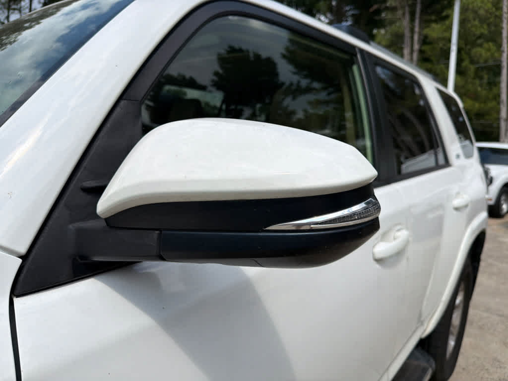 Used 2019 Toyota 4Runner SR5 Premium RWD image 6