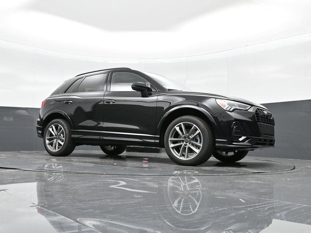 New 2025 Audi Q3 2.0T Premium AWD/4WD image 22