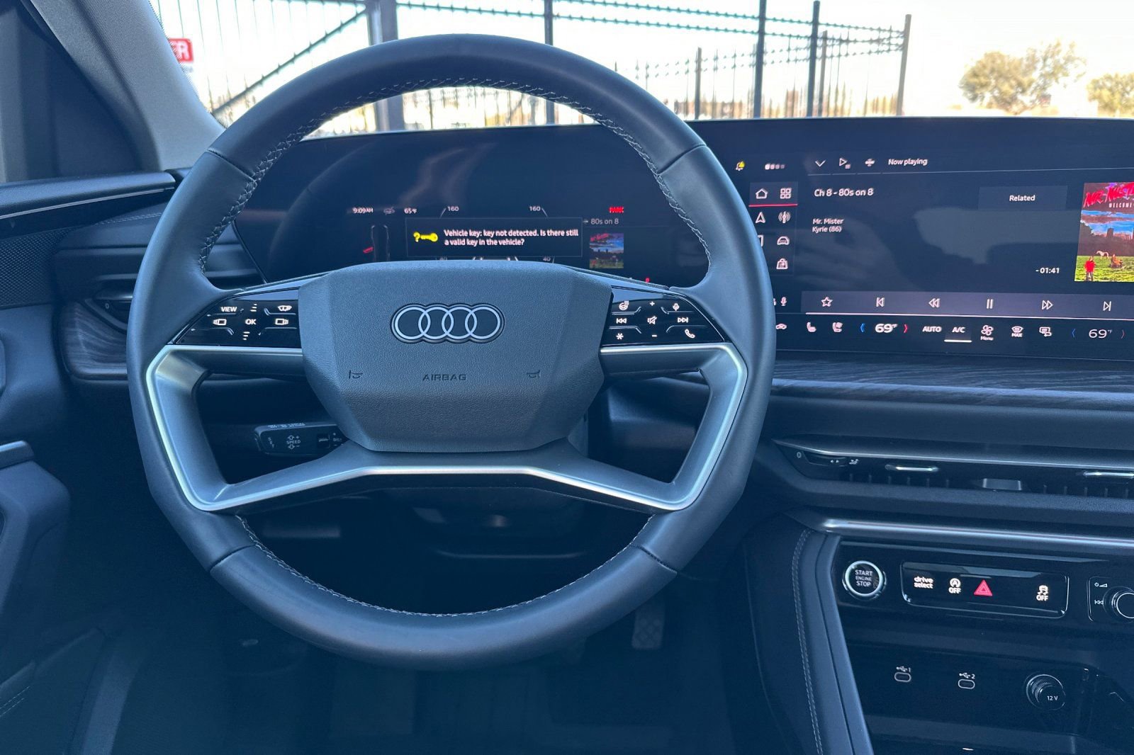 Used 2025 Audi Q5 Premium Plus w/ Premium Plus image 16