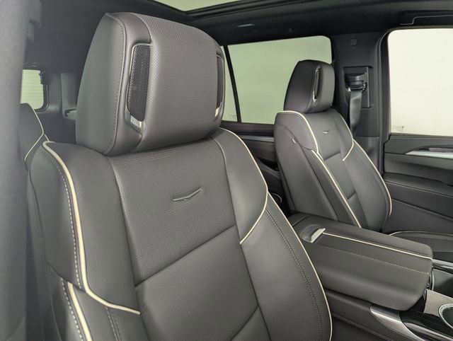 Used 2026 Cadillac Escalade Sport w/ Touring Package image 31