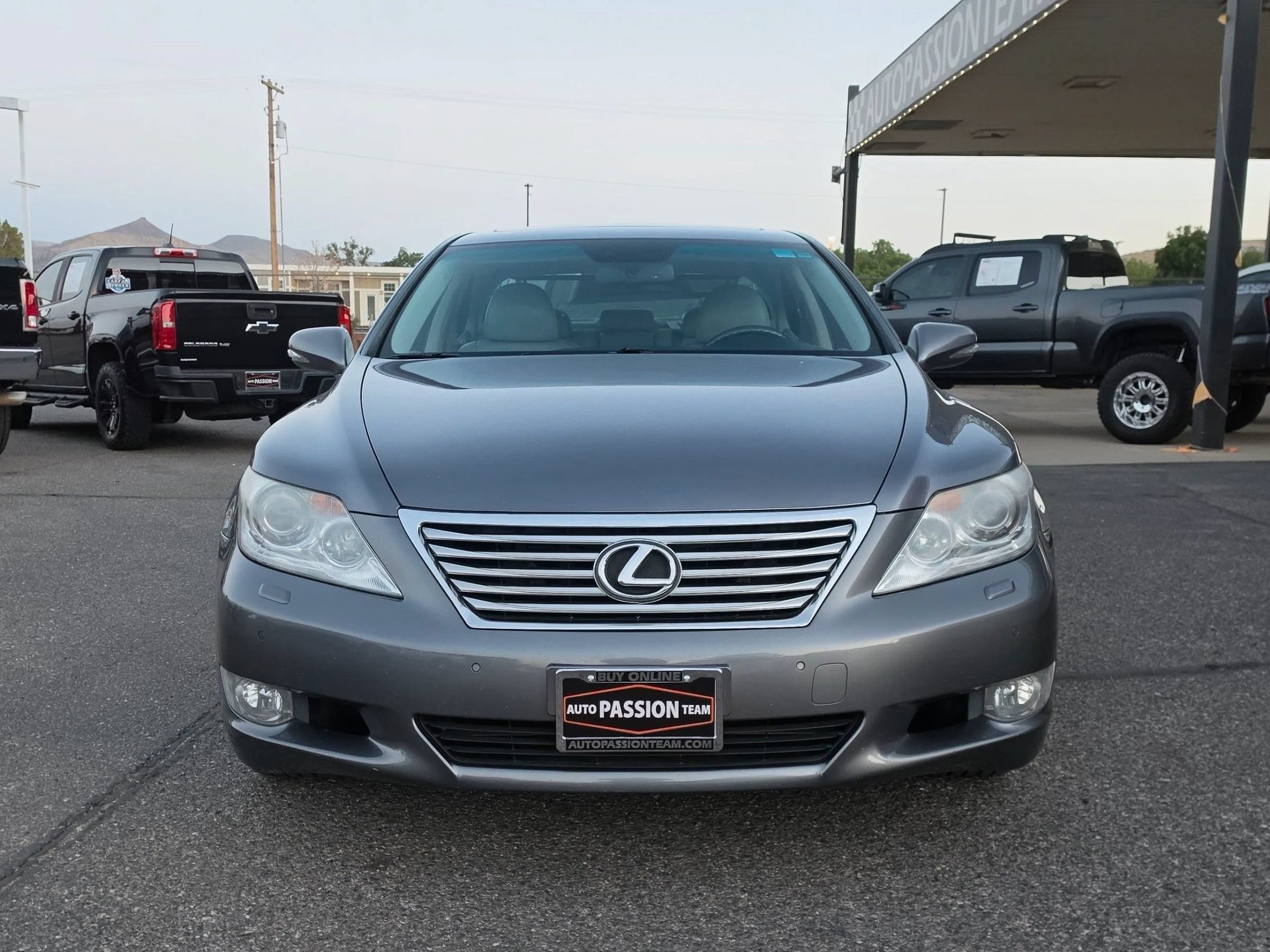 Used 2012 Lexus LS 460 w/ Luxury Value Edition RWD image 8