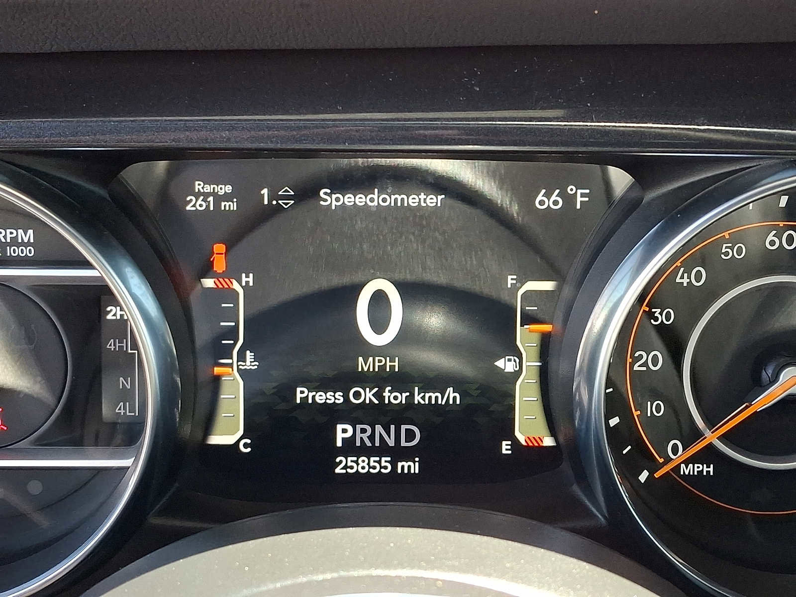 Used 2022 Jeep Wrangler Unlimited Sahara AWD/4WD image 21