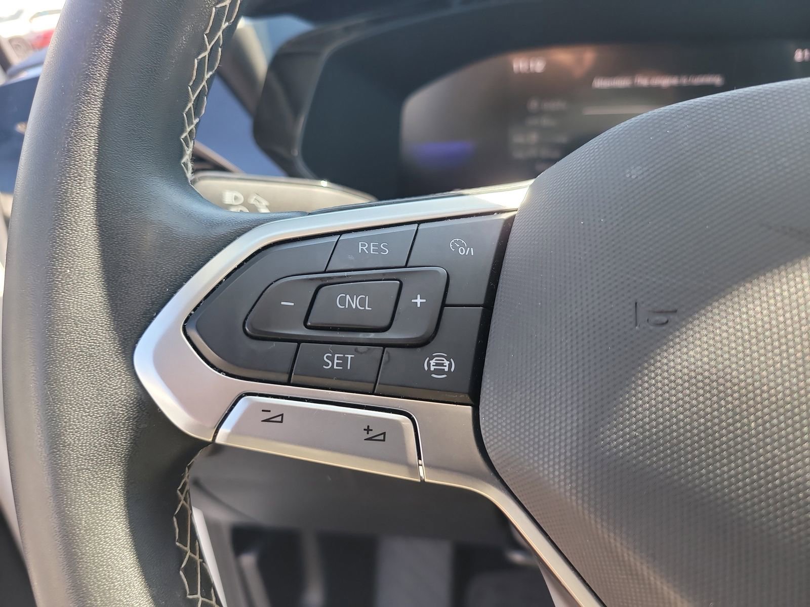 Used 2023 Volkswagen Taos S image 27