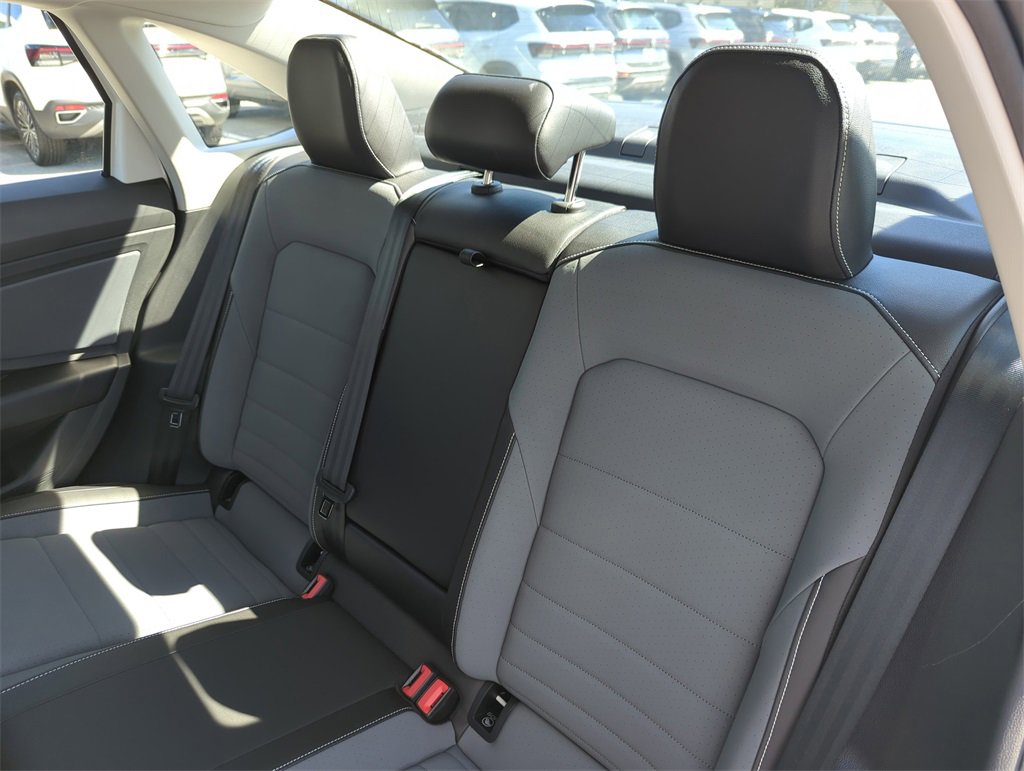 New 2026 Volkswagen Jetta SE image 25