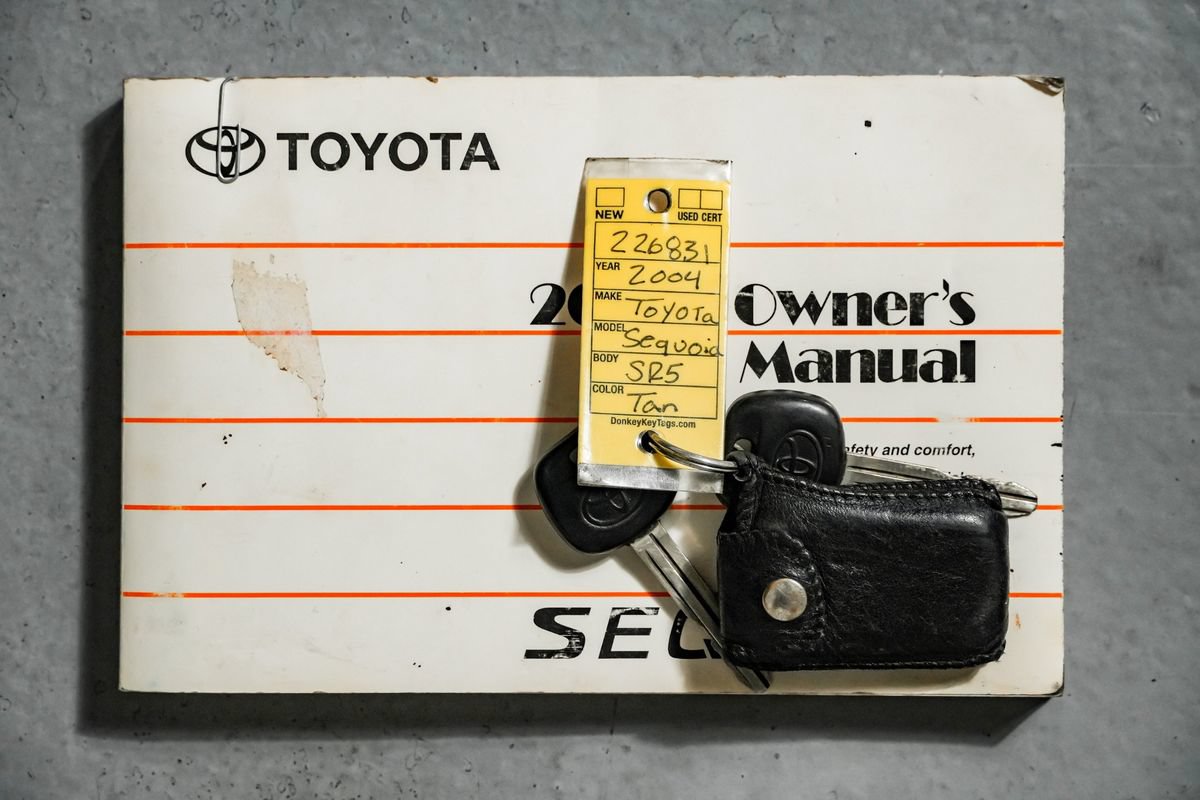 Used 2004 Toyota Sequoia SR5 w/ Convenience Pkg RWD image 55