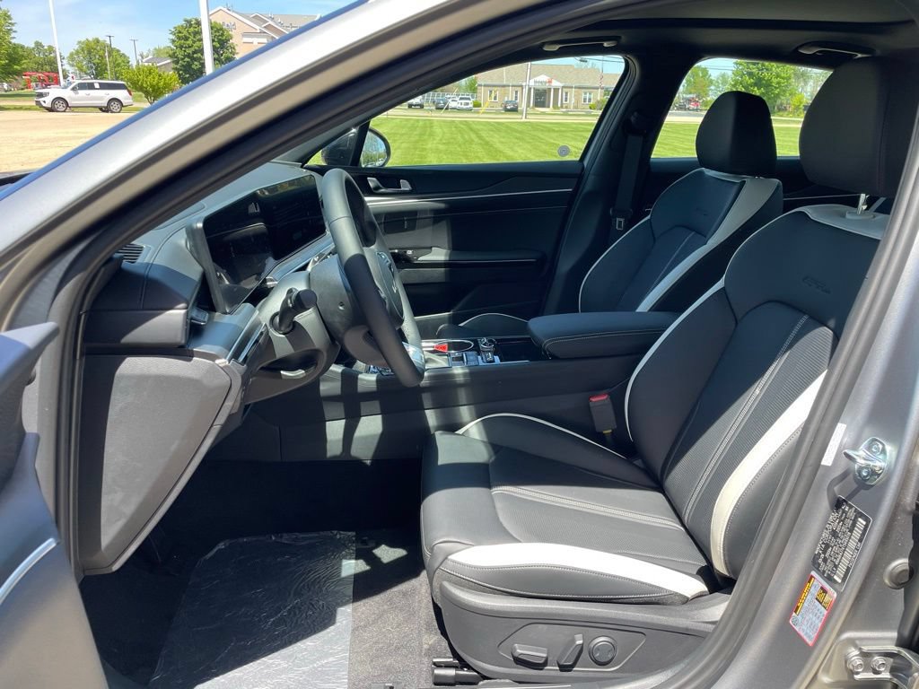 New 2026 Kia K5 GT-Line w/ GT-Line Premium Package AWD/4WD image 8