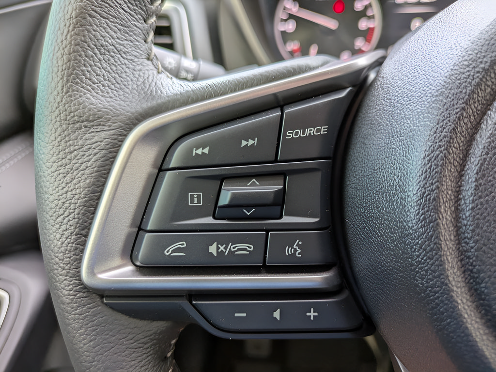 Used 2025 Subaru Ascent Limited AWD/4WD image 25