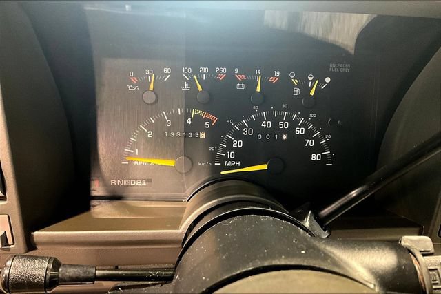 Used 1993 GMC Yukon 4WD 2-Door image 10