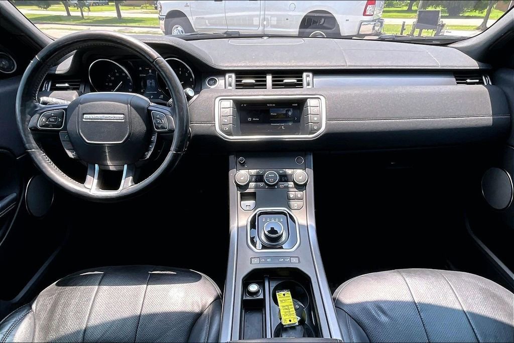 Used 2018 Land Rover Range Rover Evoque SE Premium AWD/4WD image 11